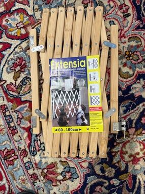 Extensia Expandable Pet Gate - Natural Wood